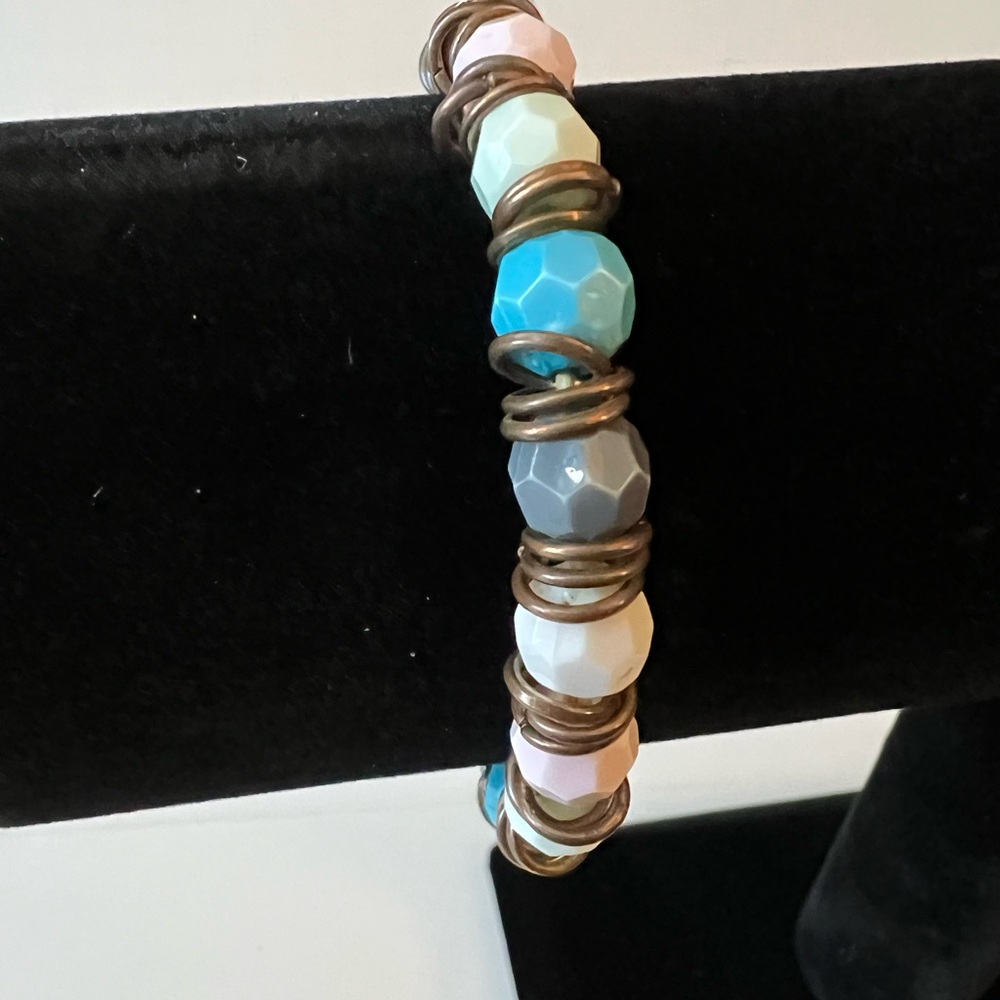 Blue Gray Pink and White Beaded Stretch Bracelet